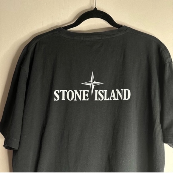 STONE ISLAND Men's Black T-Shirt Size 3XL - Picture 4 of 7